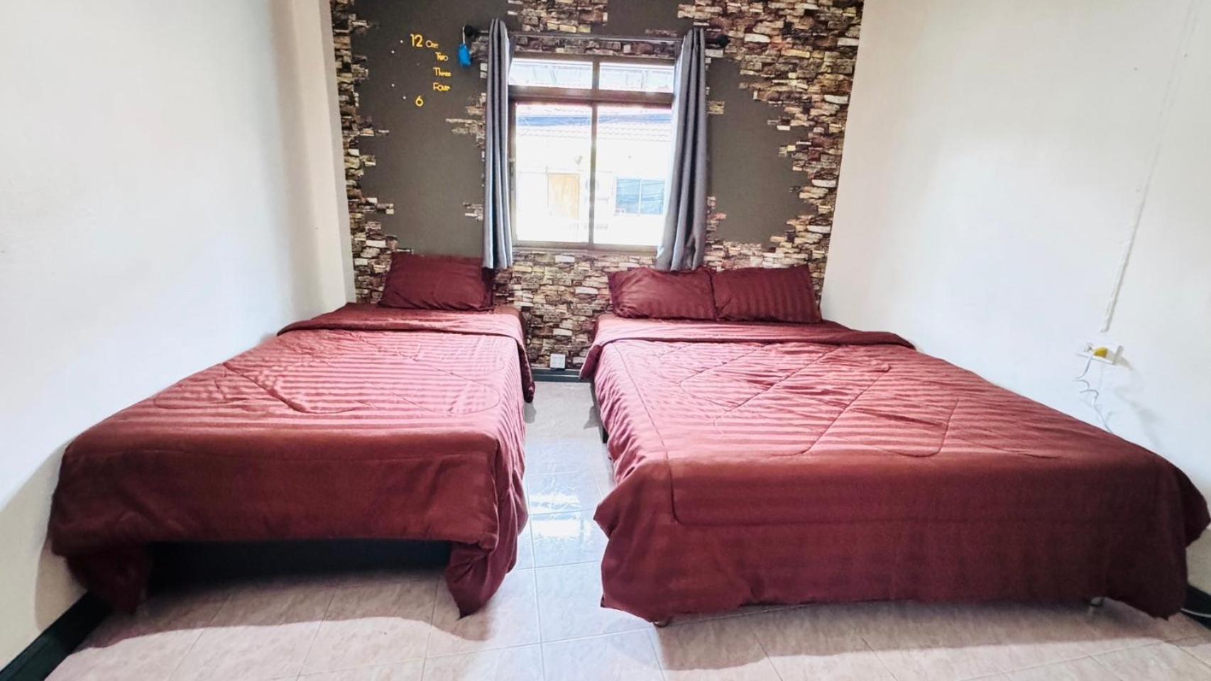 Stay At Moon Hostel 핫 린 외부 사진