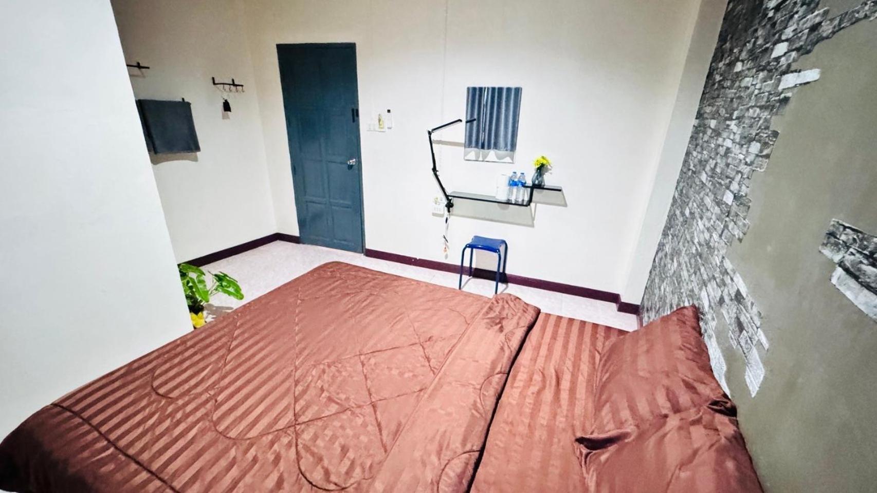 Stay At Moon Hostel 핫 린 외부 사진