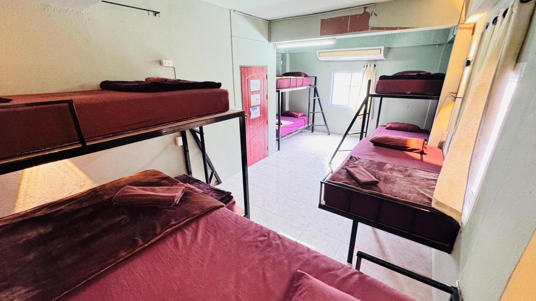 Stay At Moon Hostel 핫 린 외부 사진