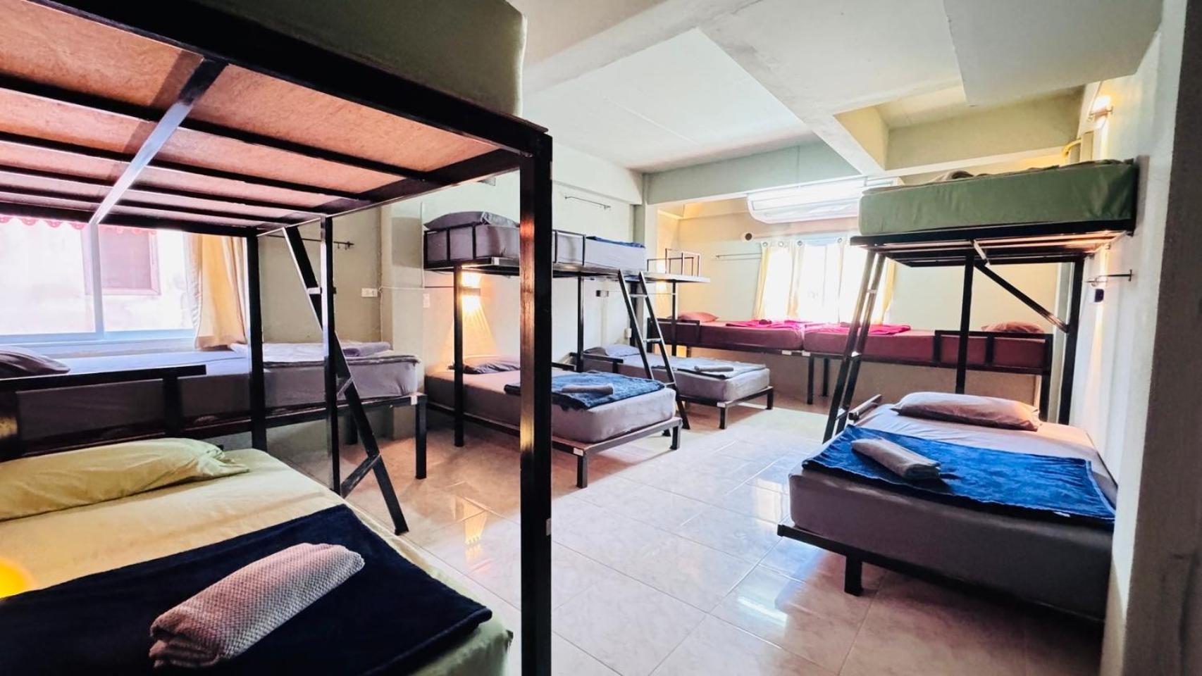 Stay At Moon Hostel 핫 린 외부 사진