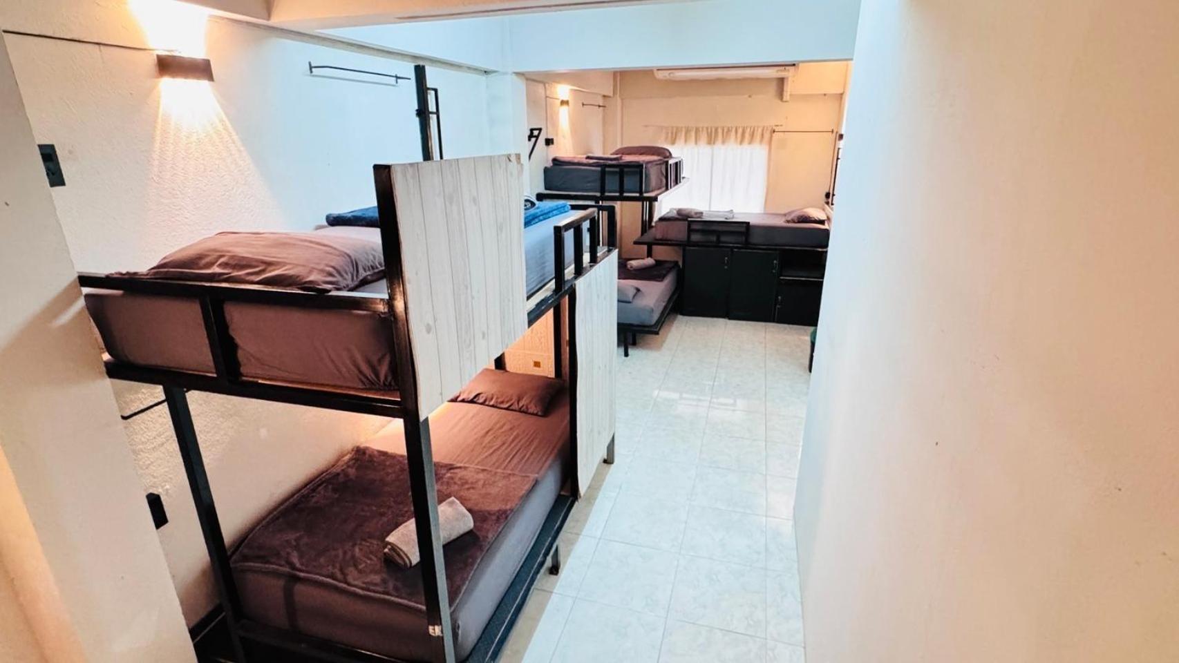 Stay At Moon Hostel 핫 린 외부 사진